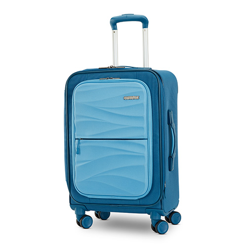 Cascade 20" Softside Spinner, Pacific Blue